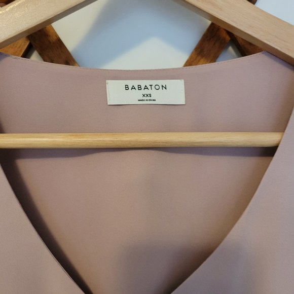 Aritzia Babaton Randy Blouse in dusty rose - Picture 3 of 5